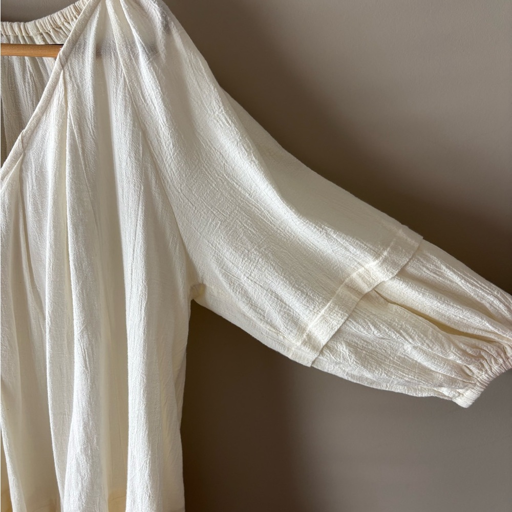 FP Flowy Blouse - Picture 2 of 4